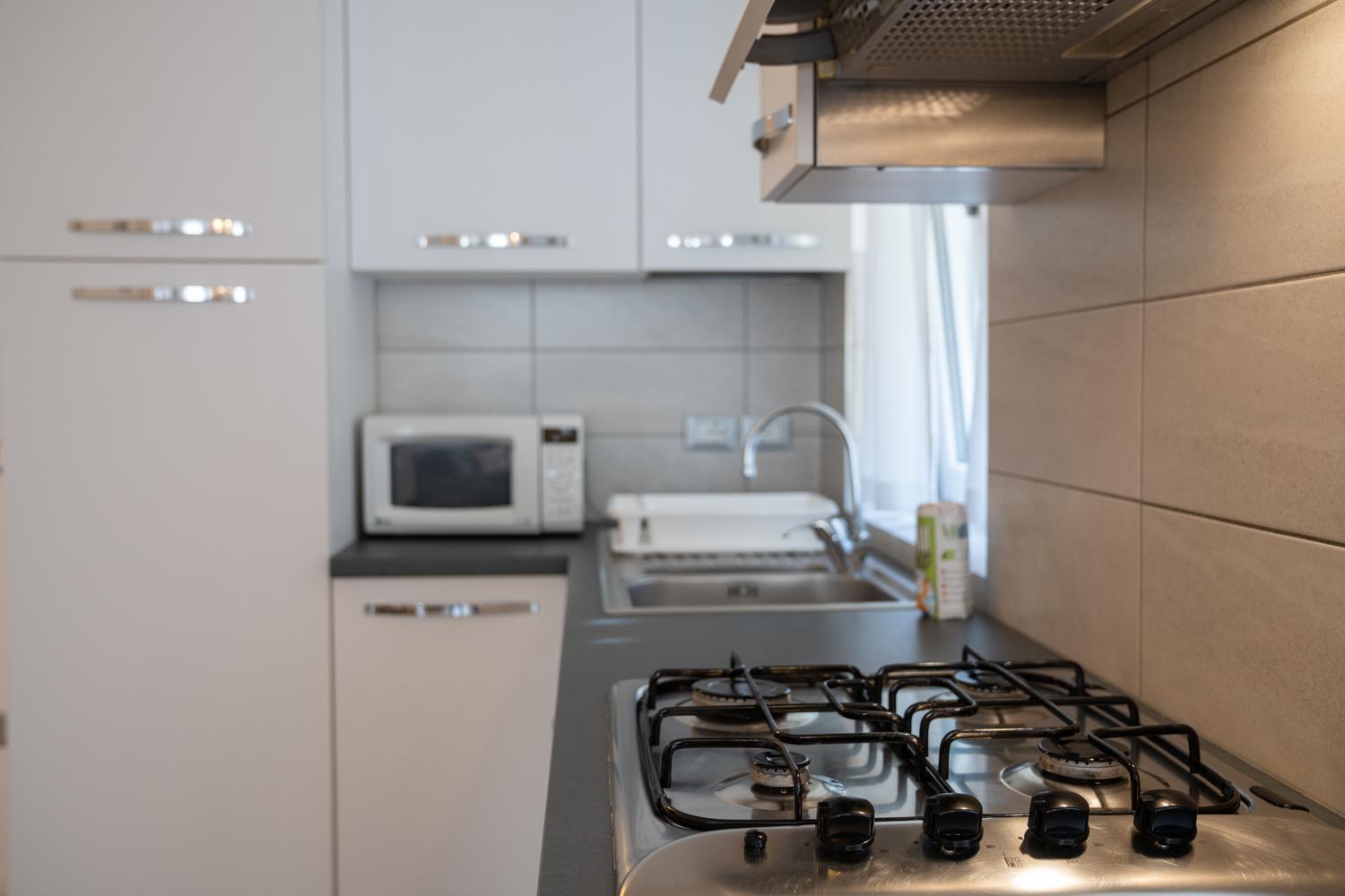 Es Rooms And Apartments Torbole Sul Garda Exterior foto
